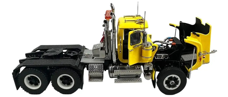 Load image into Gallery viewer, MACK - 1/50 - SUPERLINER HEAVY SPEC TANDEM AXLE TRACTOR