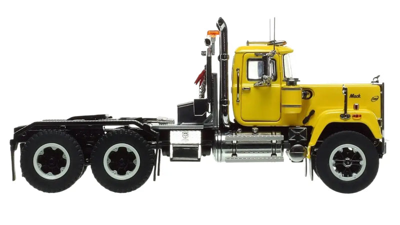 Load image into Gallery viewer, MACK - 1/50 - SUPERLINER HEAVY SPEC TANDEM AXLE TRACTOR