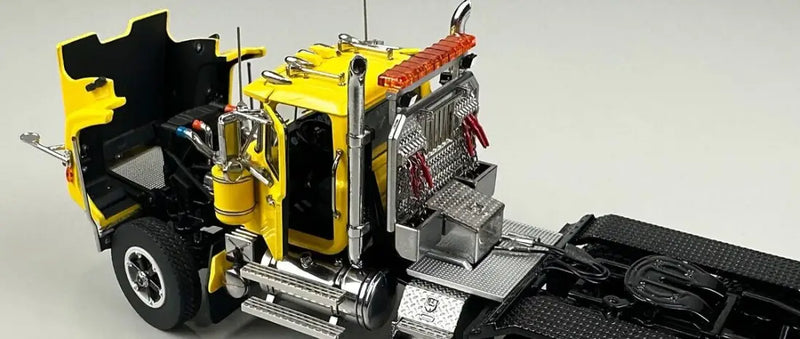 Chargez l'image dans la visionneuse de la galerie, MACK - 1/50 - MACK SUPERLINER HEAVY SPEC TANDEM AXLE
