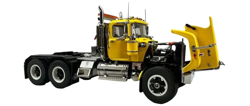 Load image into Gallery viewer, MACK - 1/50 - SUPERLINER HEAVY SPEC TANDEM AXLE TRACTOR