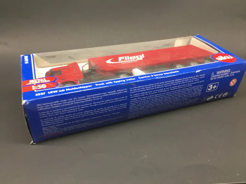 Load image into Gallery viewer, MERCEDES - 1/50 - MERCEDES ACTROS CAB W/ FLIEGL THREE AXLE