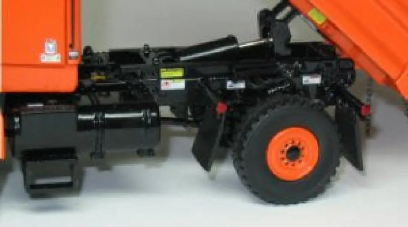Load image into Gallery viewer, OSHKOSH - 1/50 - P-SERIES SNOW PLOW TRUCK 4X4 - ORANGE