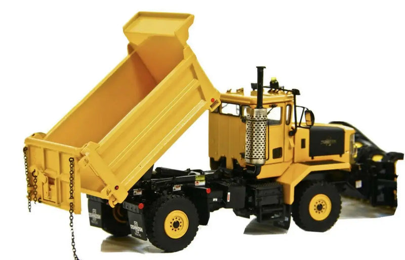 Load image into Gallery viewer, OSHKOSH - 1/50 - P-SERIES SNOW PLOW TRUCK 4X4 - YELLOW