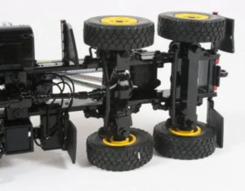 Load image into Gallery viewer, OSHKOSH - 1/50 - P-SERIES SNOW PLOW TRUCK 6X4 - YELLOW