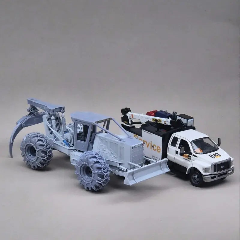 Load image into Gallery viewer, PAPYHOBBY - 1/24 - 635E GRAPPLE SKIDDER - SCALE MODEL