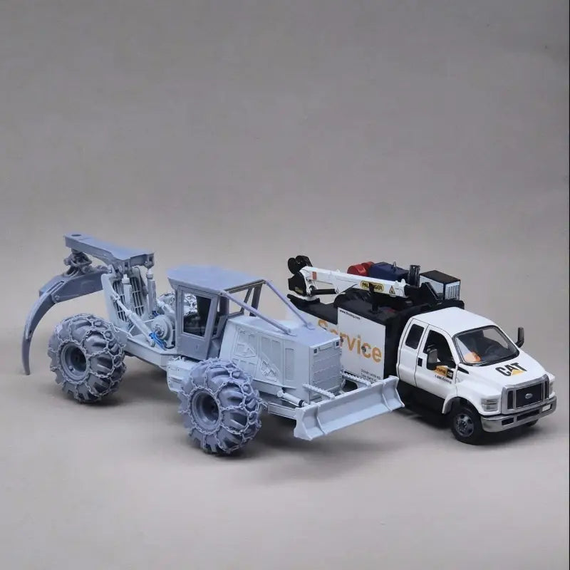 Chargez l'image dans la visionneuse de la galerie, PAPYHOBBY - 1/24 - 635E GRAPPLE SKIDDER - SCALE MODEL