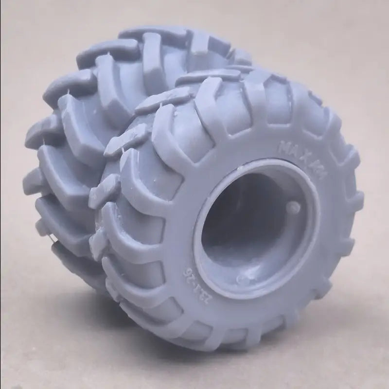 Chargez l'image dans la visionneuse de la galerie, PAPYHOBBY - 1/24 - 640 CLAMBUNK SKIDDER - SCALE MODEL