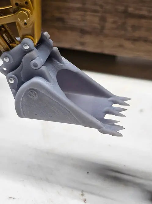 Load image into Gallery viewer, PAPYHOBBY - 1/50 - 30 TON EXCAVATOR FROST BUCKET - DIECAST