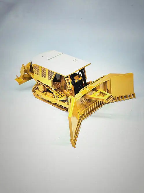 Load image into Gallery viewer, PAPYHOBBY - 1/50 - CAT D9 SCRUB DOZER KIT - DIECAST | SCALE