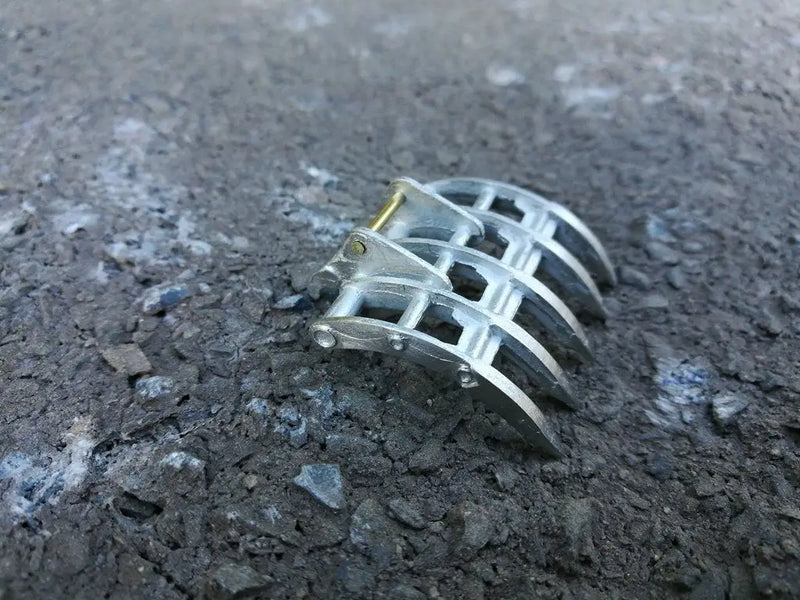 Chargez l'image dans la visionneuse de la galerie, PAPYHOBBY - 1/50 - EXCAVATOR RAKE FOR CAT 336 AND 330