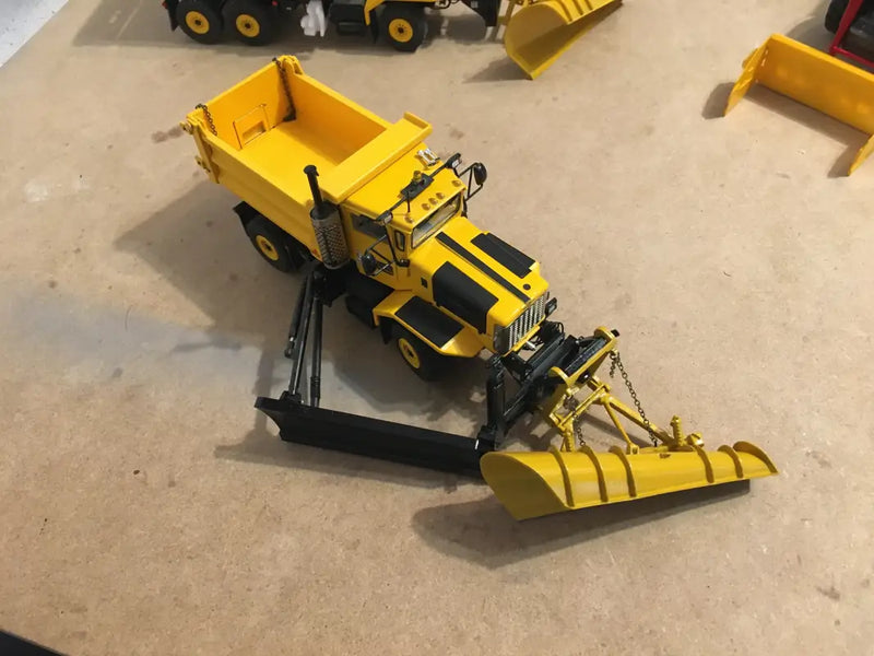 Load image into Gallery viewer, PAPYHOBBY - 1/50 - ONEWAY & SIDE WING ASSEMBLY - OSHKOSH