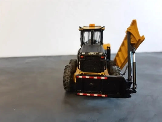 PAPYHOBBY 1/50 ONEWAY SNOWPLOW W/ SIDE WING GRADER DIECAST