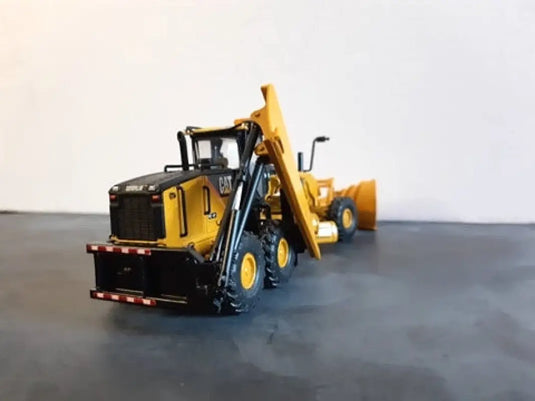PAPYHOBBY 1/50 ONEWAY SNOWPLOW W/ SIDE WING GRADER DIECAST