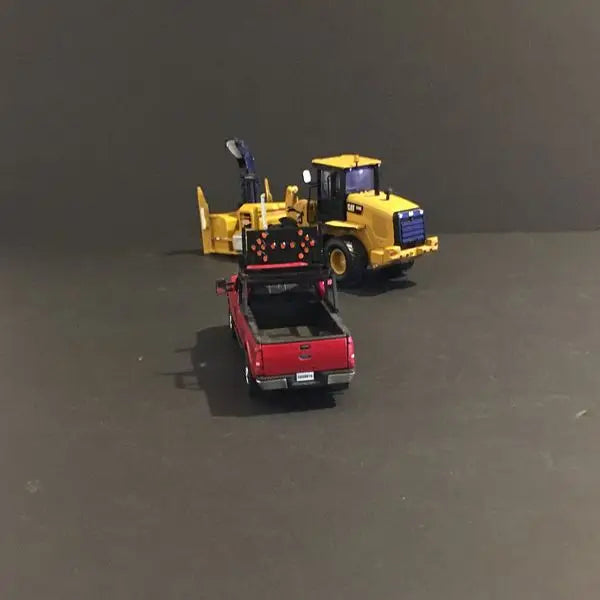 Chargez l'image dans la visionneuse de la galerie, PAPYHOBBY - 1/50 - PICKUP TRUCK MOUNTED ARROW BOARD