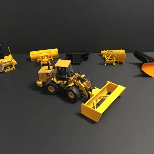 PAPYHOBBY 1/50 PUSHER PLOW BOX 03 YARD MOVER DIECAST
