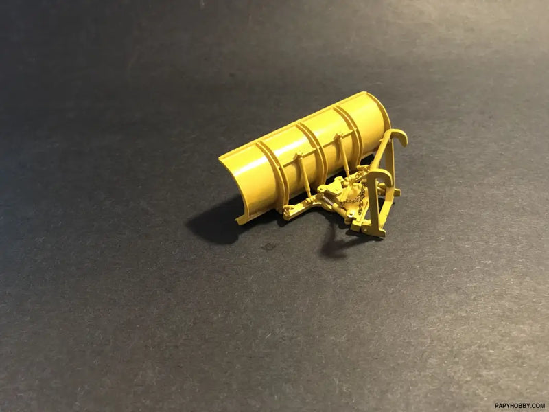 Load image into Gallery viewer, PAPYHOBBY - 1/50 - REVERSIBLE SNOWPLOW ASSEMBLY - SCALE