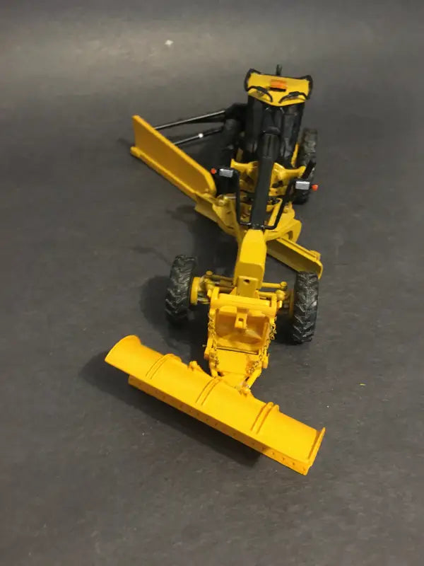 Chargez l'image dans la visionneuse de la galerie, PAPYHOBBY - 1/50 - REVERSIBLE SNOWPLOW W/ SIDE WING