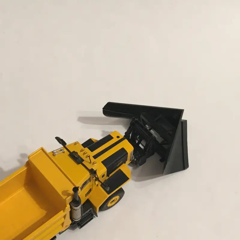 Chargez l'image dans la visionneuse de la galerie, PAPYHOBBY - 1/50 - V-PLOW KIT ASSEMBLY - OSHKOSH - DIECAST