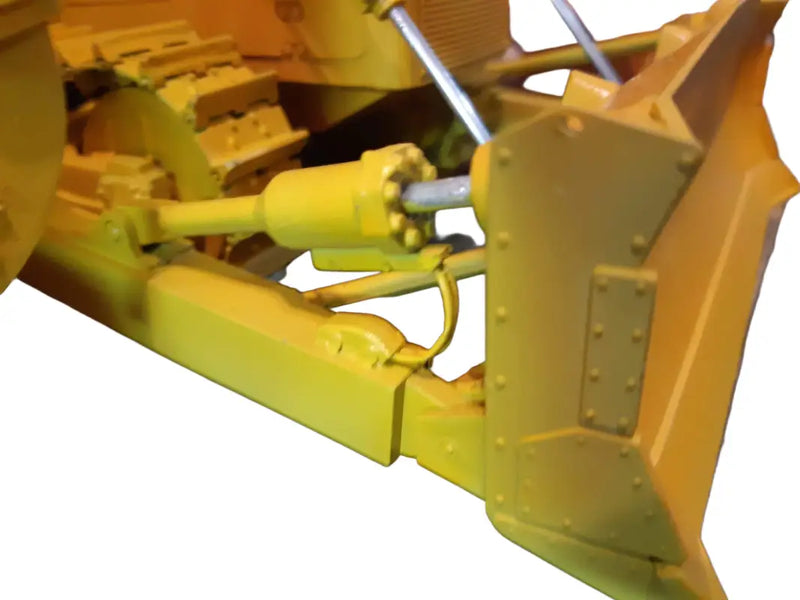 Load image into Gallery viewer, PAPYHOBBY - D8 - FRONT BLADE CYLINDER - 1/25 - SCALE MODEL