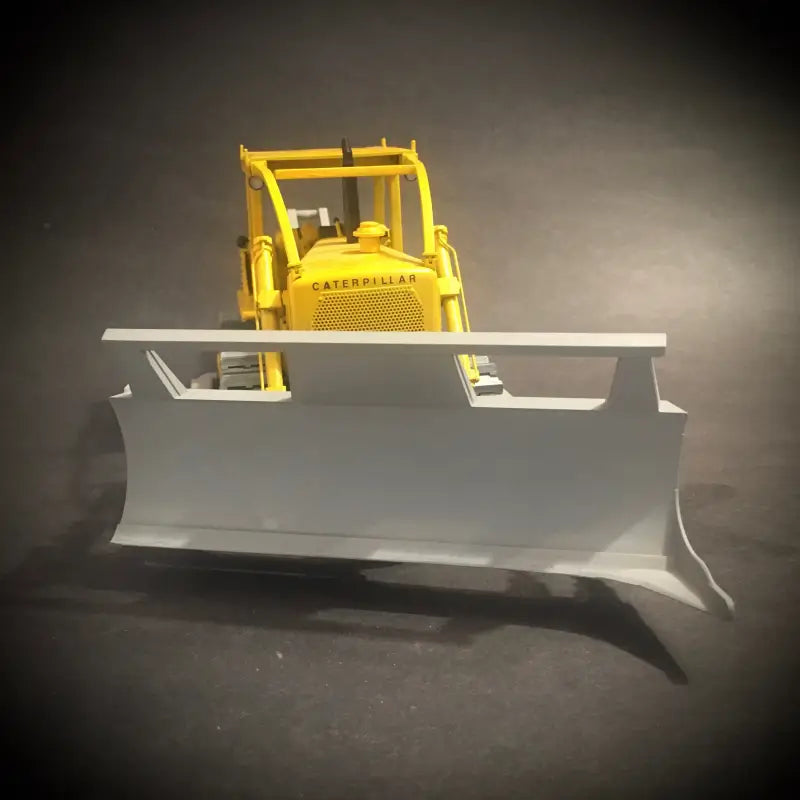 Load image into Gallery viewer, PAPYHOBBY D8 ROME PUSHER PLOW 1/25 SCALE MODEL | DOZER