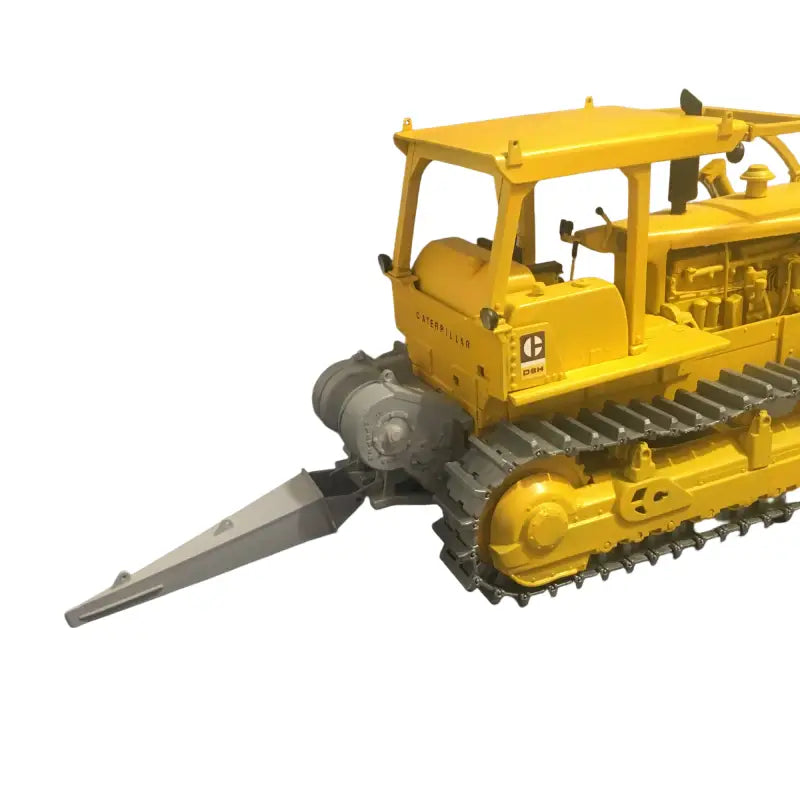 Load image into Gallery viewer, PAPYHOBBY - D8 - WINCH 03 W/ STUMP SPLITTER - 1/25 - SCALE