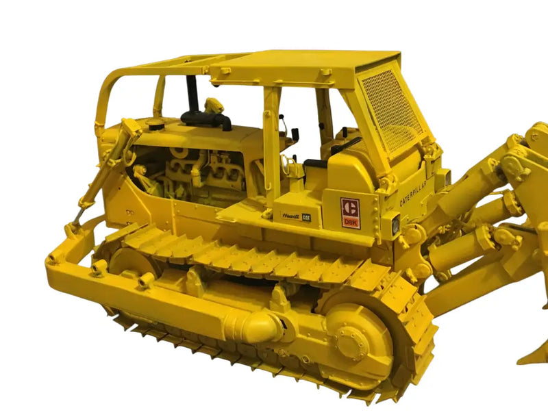 Chargez l'image dans la visionneuse de la galerie, PAPYHOBBY - D8K - CAB 03 - 1/25 - SCALE MODEL | DOZER