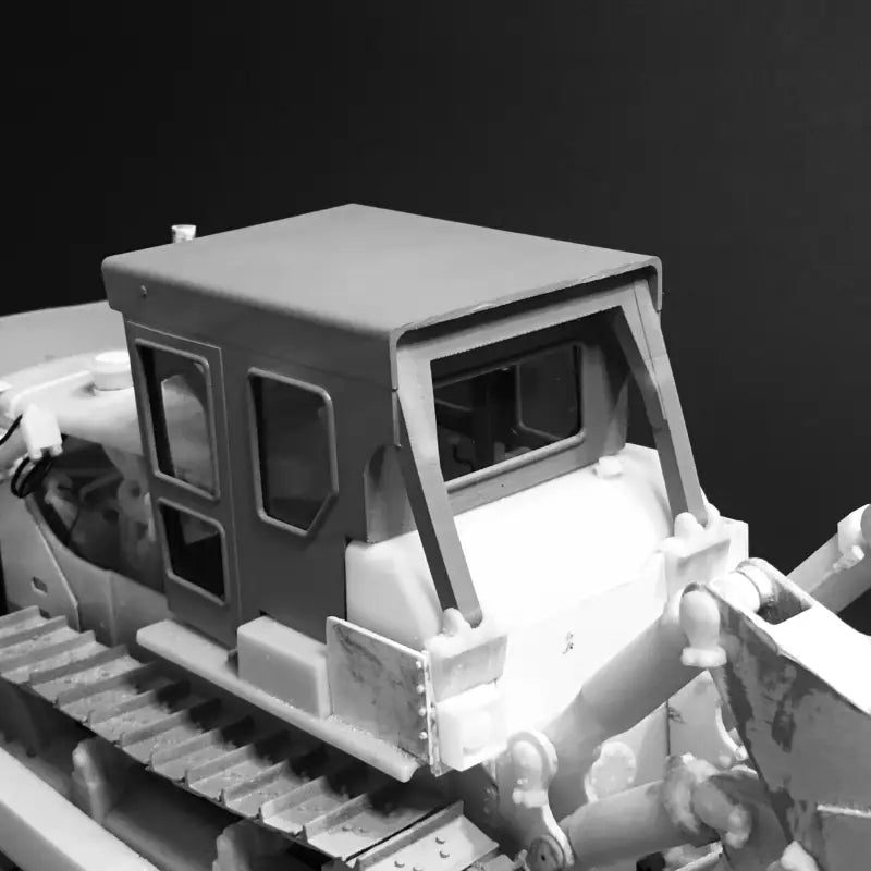 Chargez l'image dans la visionneuse de la galerie, PAPYHOBBY - D8K - CAB 04 (EROPS - ENCLOSED CAB) - SCALE
