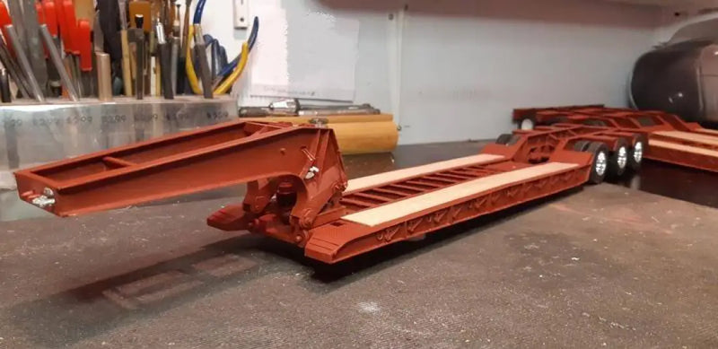 Load image into Gallery viewer, PAPYHOBBY - LOWBOY TRAILER KIT - 01 - SCALE 1/25 / BUILD