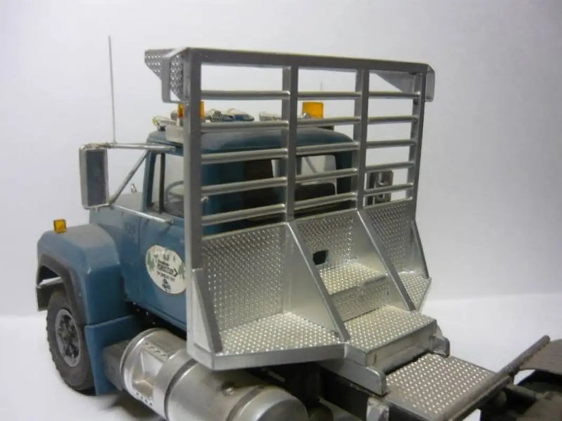 Chargez l'image dans la visionneuse de la galerie, PAPYHOBBY - TRUCK CAB PROTECTOR - MODEL 03 - SCALE MODEL