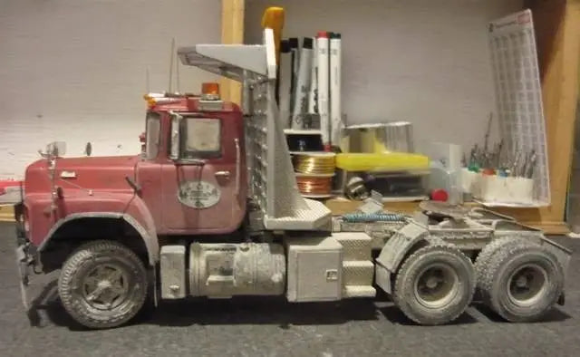Chargez l'image dans la visionneuse de la galerie, PAPYHOBBY - TRUCK CAB PROTECTOR - MODEL 04-B - SCALE MODEL