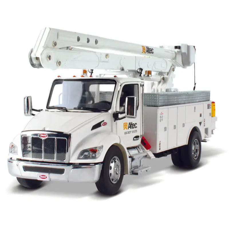 Load image into Gallery viewer, PETERBILT - 1/32 - 536 WITH ALTEC AA55 AERIAL - WHITE CAB