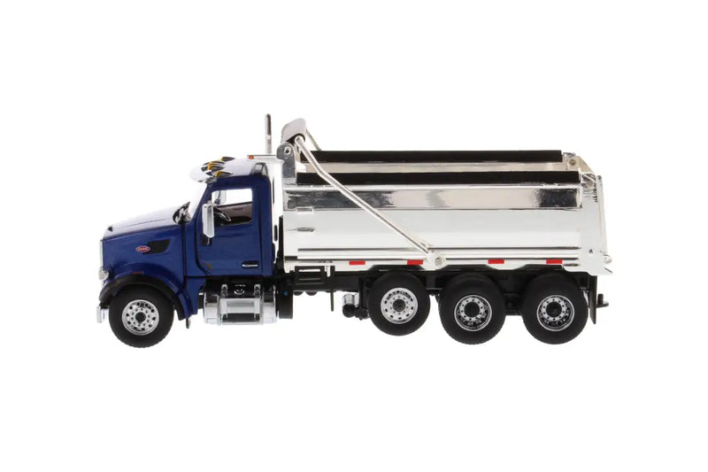 Load image into Gallery viewer, PETERBILT - 1/50 - 567 DUMP TRUCK LEGENDARY BLUE CAB