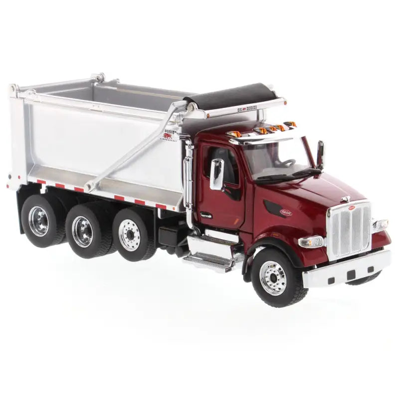 Chargez l'image dans la visionneuse de la galerie, PETERBILT - 1/50 - 567 SF METALLIC RED CAB/ DUMP TRUCK