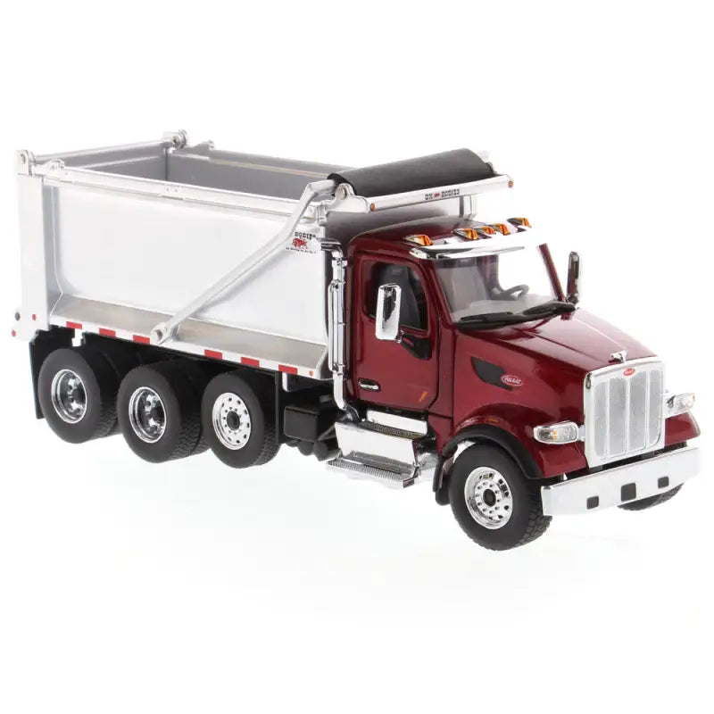 Load image into Gallery viewer, PETERBILT - 1/50 - 567 SF METALLIC RED CAB/ DUMP TRUCK