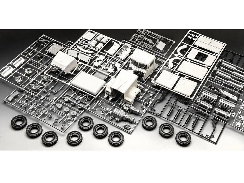 Chargez l'image dans la visionneuse de la galerie, REVELL - REVELL 07659 KENWORTH W-900 MODEL KIT - SCALE
