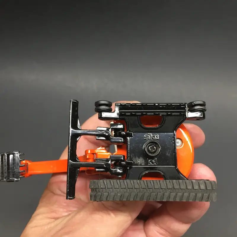 Load image into Gallery viewer, UNBRANDED - 1/50 - ENGINEERING EXCAVATOR - DIECAST | SCALE