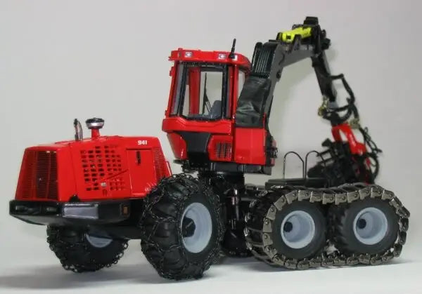 Chargez l'image dans la visionneuse de la galerie, VALMET - 1/50 - HARVESTER 941 NB - DIECAST | SCALE