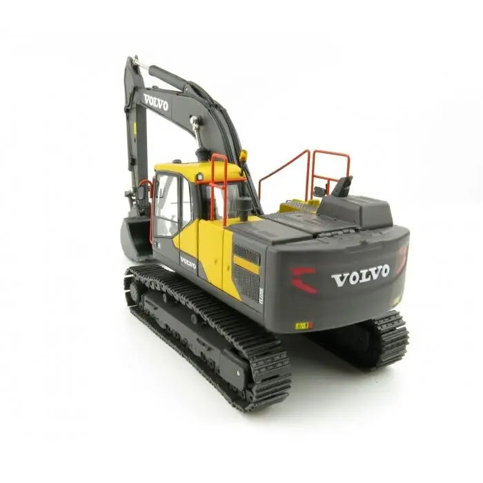 Load image into Gallery viewer, VOLVO - 1/50 - EC220E EXCAVATOR - DIECAST | SCALE