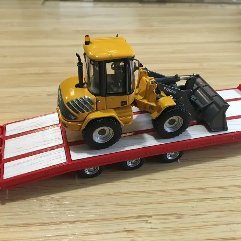 Chargez l'image dans la visionneuse de la galerie, VOLVO - 1/50 - VOLVO L30B WHEEL LOADER - DIECAST | SCALE