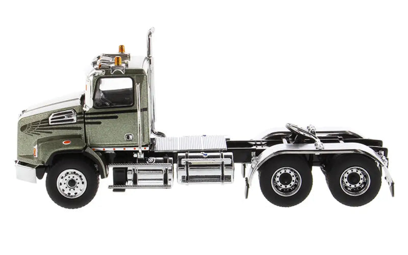Chargez l'image dans la visionneuse de la galerie, WESTERN STAR - 1/50 - 4700 SB TANDEM TRACTOR METALLIC OLIVE