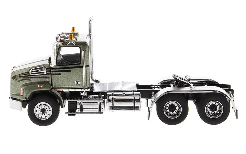 Load image into Gallery viewer, WESTERN STAR - 1/50 - 4700 SB TANDEM TRACTOR METALLIC OLIVE