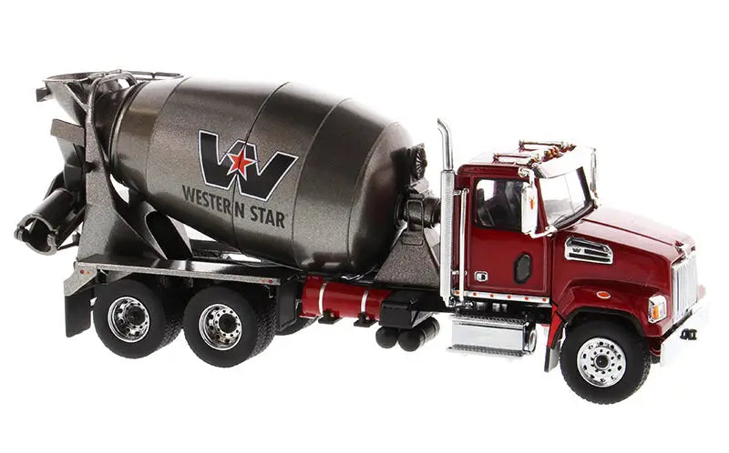 Chargez l'image dans la visionneuse de la galerie, WESTERN STAR - 1/50 - 4700 SF CONCRETE MIXER RED CAB
