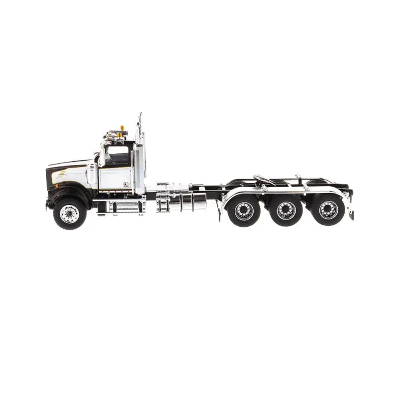 Chargez l'image dans la visionneuse de la galerie, WESTERN STAR - 1/50 - 4900 SF DAY CAB TRIDEM TRACTOR BLACK