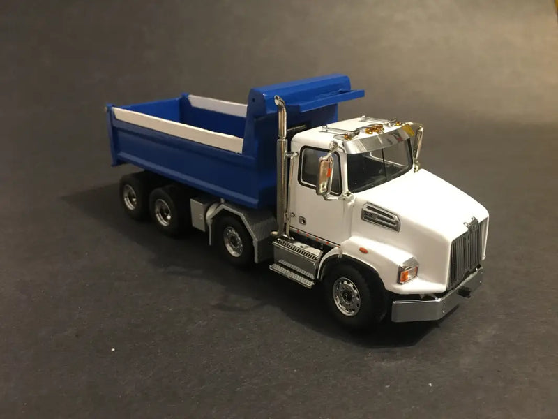 Load image into Gallery viewer, WESTERN STAR - 1/50 - 4700 (WHITE) 12 WHEELERS DUMP TRUCK