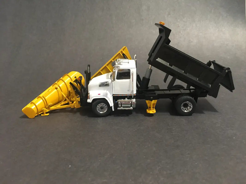 Chargez l'image dans la visionneuse de la galerie, WESTERN STAR - 1/50 - 4700 (WHITE) 6 WHEELS DUMP TRUCK SNOW