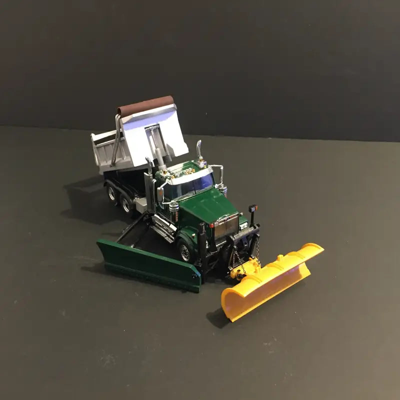 Chargez l'image dans la visionneuse de la galerie, WESTERN STAR - 1/50 - 4900 (GREEN) SNOW EQUIPPED - DIECAST