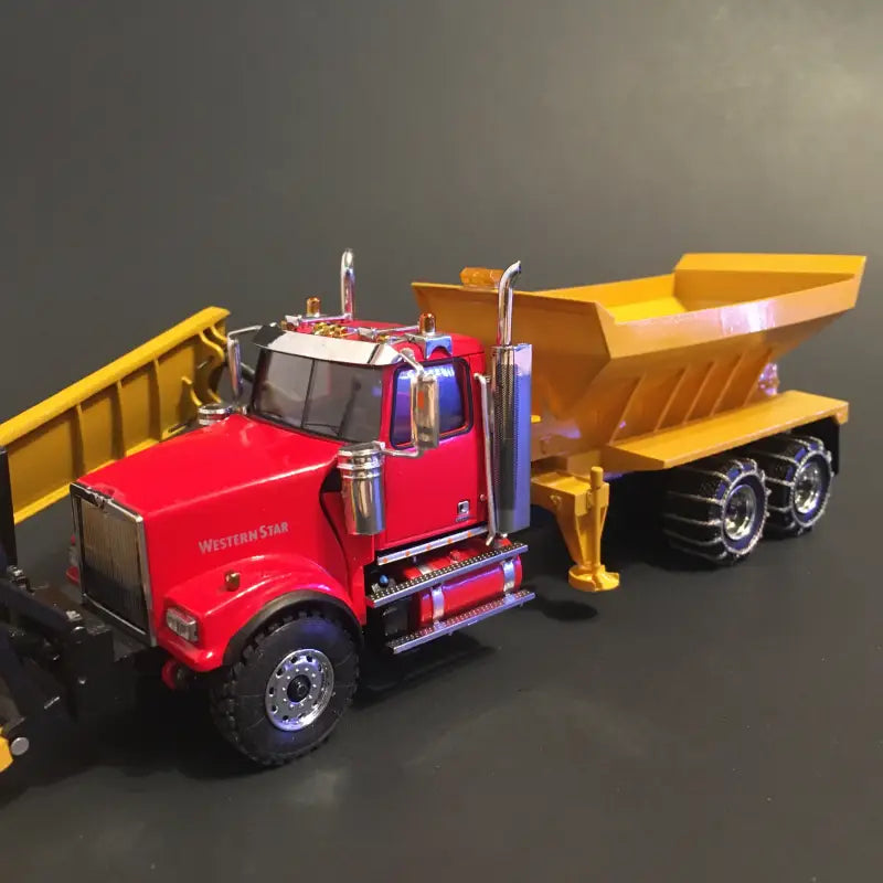 Chargez l'image dans la visionneuse de la galerie, WESTERN STAR - 1/50 - 4900 (RED) SNOW EQUIPPED - DIECAST