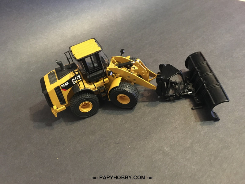 Chargez l'image dans la visionneuse de la galerie, PAPYHOBBY - 1/50 - REVERSIBLE SNOWPLOW KIT ASSEMBLY - WHEEL