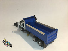 1/50 - International Durastar (white) 10 Wheelers Snow Equipped