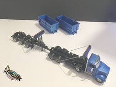 1/50 - Peterbilt 12 Wheels Roll-off Truck W/ Tri-axles Trailer